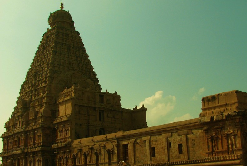 Brihadisvara Temple, chola art and architecture class 7, what type of chola art is world famous, art and architecture of chola empire upsc, characteristics of chola art, chola art and architecture pdf, chola art and architecture upsc drishti ias, chola art and architecture ppt, explain the contribution of cholas in architecture